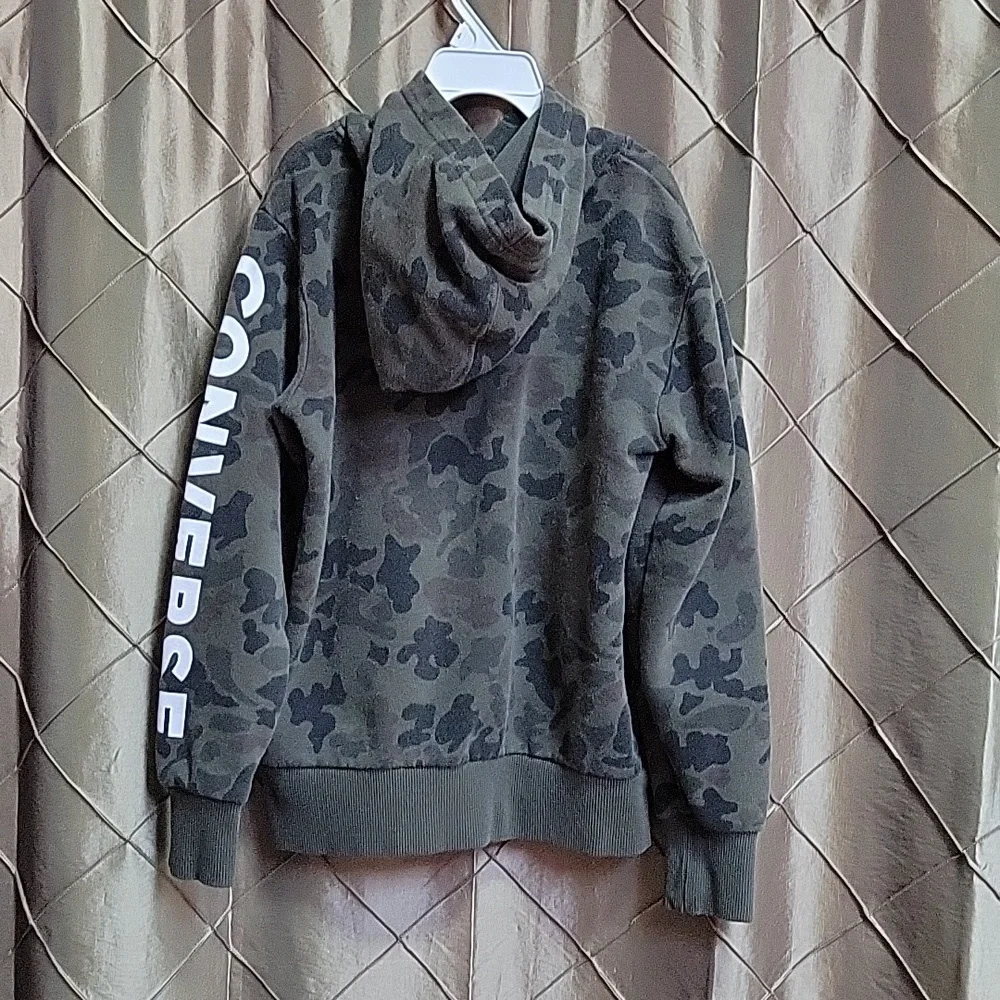 ⏳VGUC- Converse ‘All Star’ Unisex Camo Pullover Hoodie